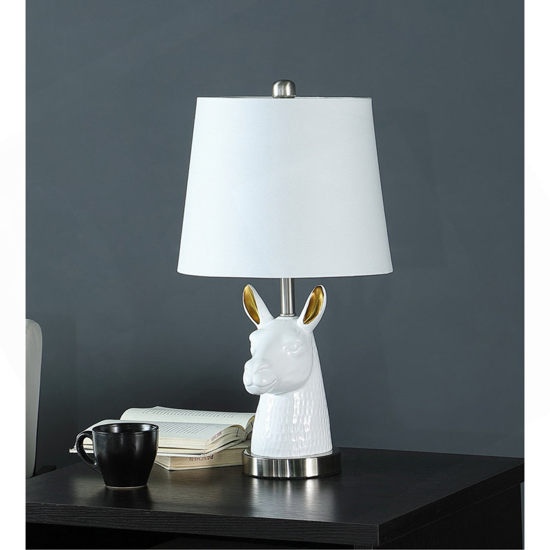Lampe de table 20,5 po en résine blanche