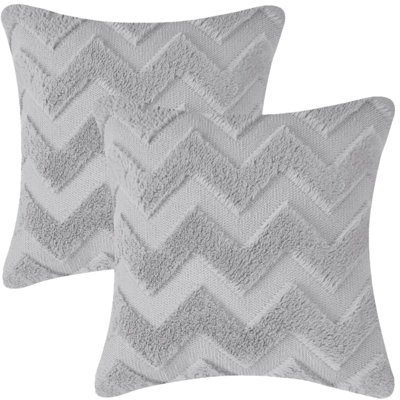 Faux Fur 18'' Throw Pillow Cover