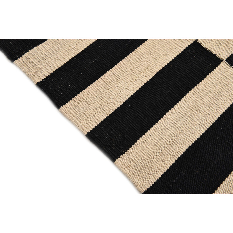 Tapis noir et blanc 3x4 Petrella