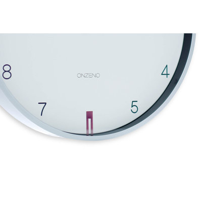 The Striking 30.5Cm Silent Wall Clock