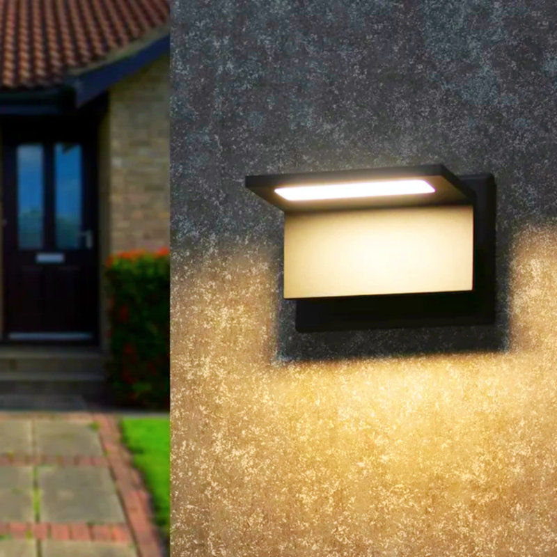 Outdoor LED Wall Sconce, Modern Wall-Mounted Lamp, Suitable For Porch And Front Door, Black, Black