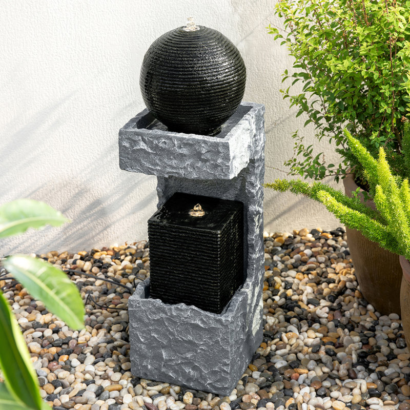Fontaine Ayita en résine avec lumière