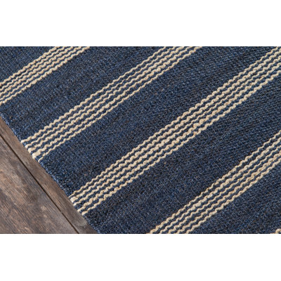 Tapis bleu marine tissé à plat Aahil