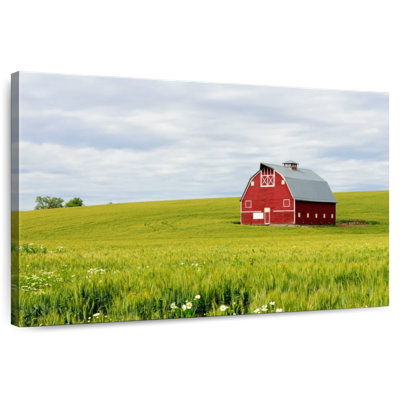 Lilie Palouse Farm Barn