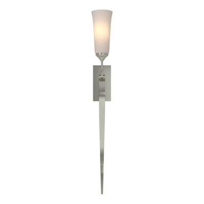 Sweeping Taper 1 - Light Dimmable Wallchiere