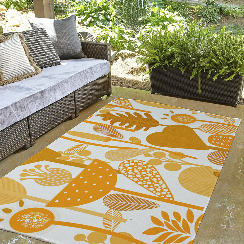 Chenille Floral Indoor Rug, Round 5'