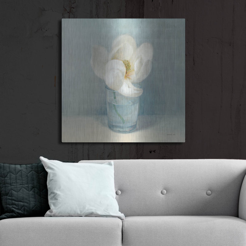 Art mural en métal luxueux «Single White Magnolia» par Danhui Nai, H 36 po x l 36 po