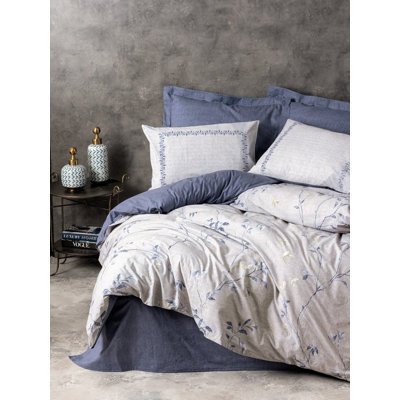 Ensemble de housse de courtepointe Luxury King, 100% coton Ranforce, 94,5 po x 86,6 po | Comprend 2 taies d'oreiller de 23,6 po x 23,6 po | Bleu foncé et gris clair, impression de pigments, lavable à la machine, fermeture à boutons | Literie élégante et confortable