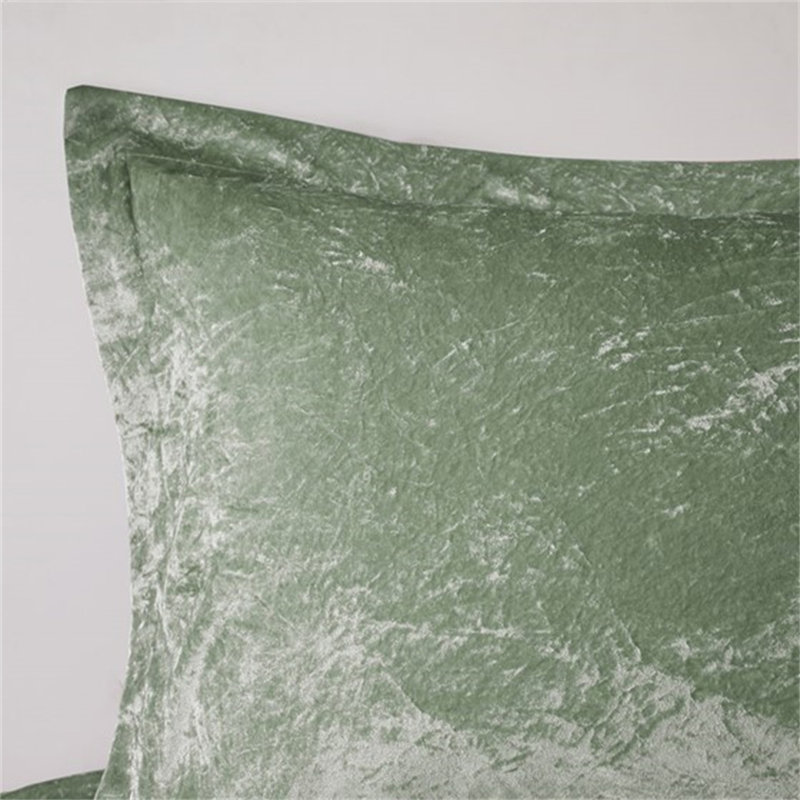 Velvet Comforter Set With Throw Pillow