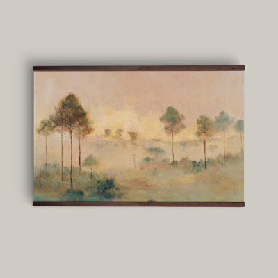 Tapisserie murale pastel paysage, art sur toile de pré doux, œuvre suspendue campagne brumeuse avec cintre en bois