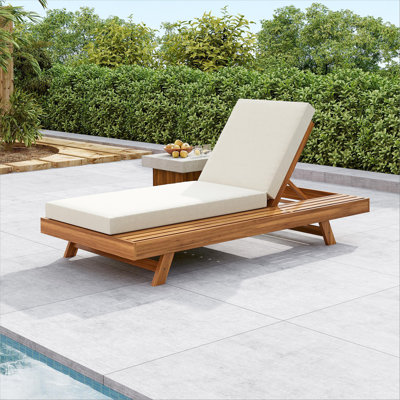 ENSEMBLE DE CHAISE LUNGE, D'ESPACE D 'UN CÔTÉ, EN BOIS D'ACACIA AVEC COUSSINS DE SALON RÉSISTANT À L'EAU (CRÉME ET ÉPAIS DE 4 POUCES) - ASSORTIR UNE VERSION GRIS FONCÉ