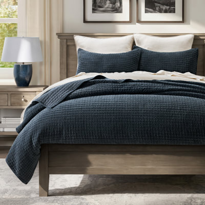 Stonewashed Cotton Velvet Quilt Set