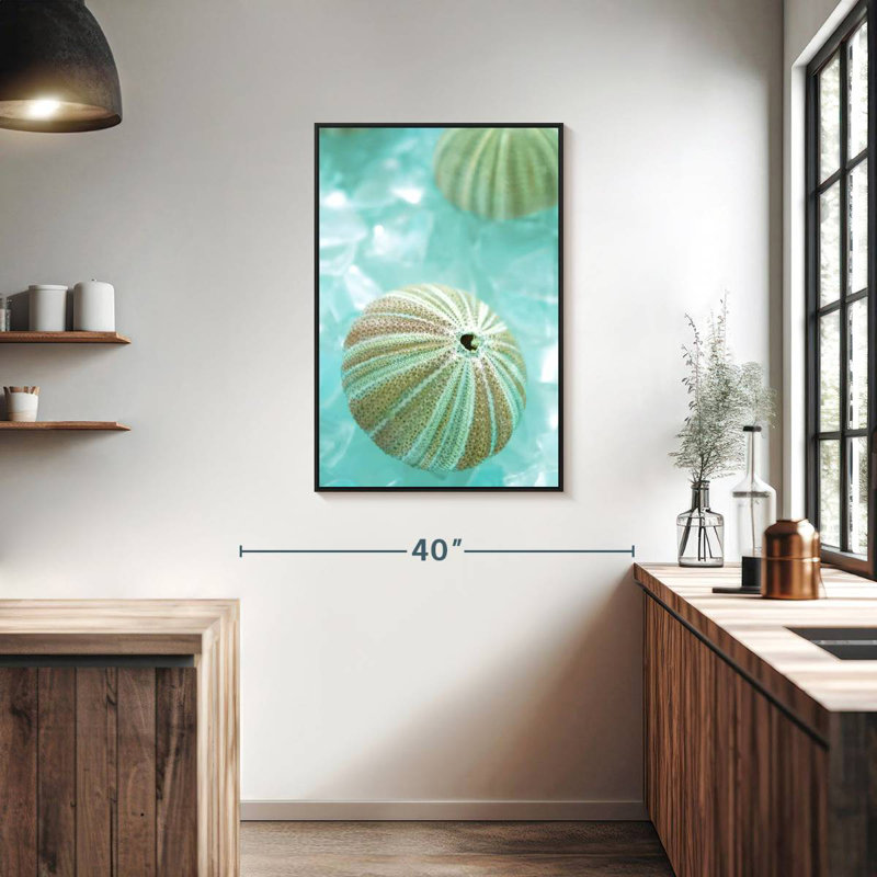 Verre de mer IV, 25 po x 37 po, Cadre flottant noir