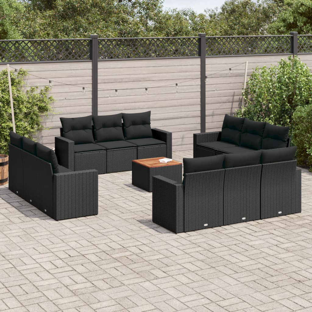 Gartensofa mit Kissen