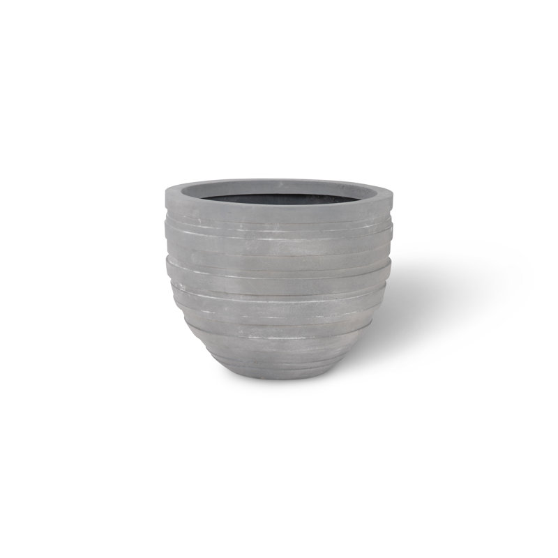 June Planter, Raw Gray, 22" H x 28" W x 28" W