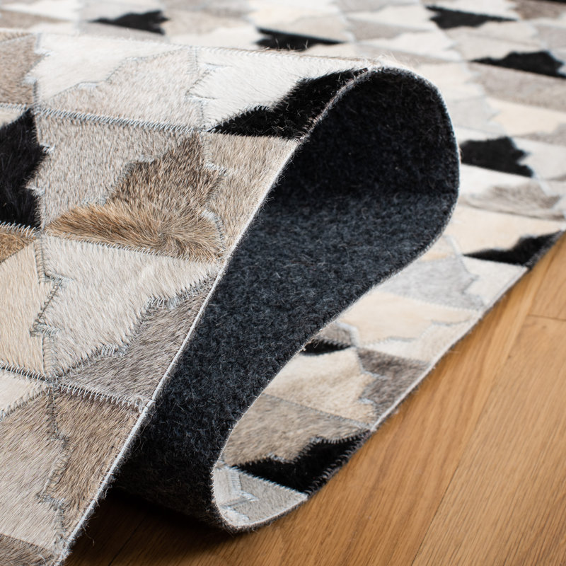 Gray and Black Geometric Flatweave Cowhide Rug, 5' x 8'