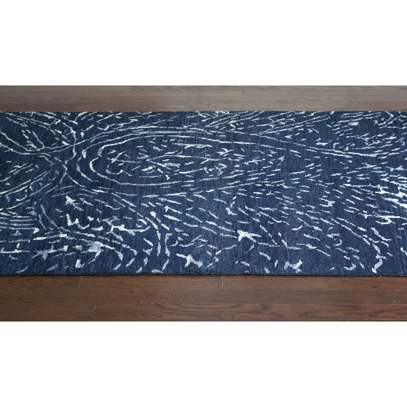 Mentasta Wool Floral Indoor Rug, Rectangle 5' x 8'