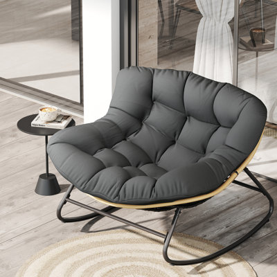 Chaise berçante surdimensionnée toutes saisons: confortable fauteuil en rotin d'osier avec coussin pour l'intérieur et l'extérieur