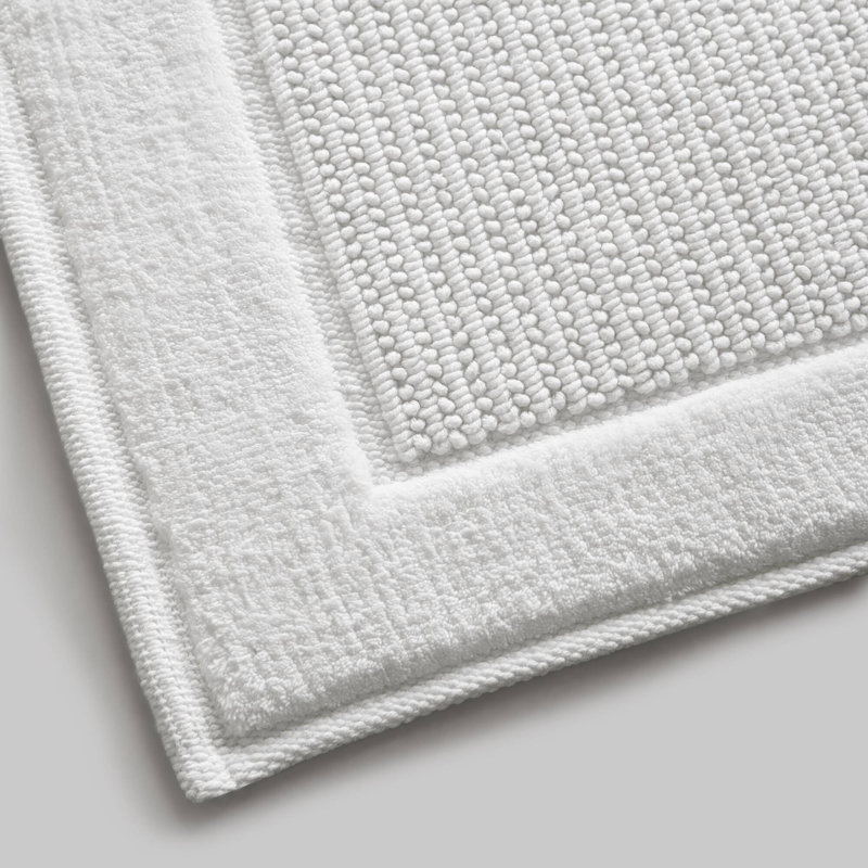 Tapis pour salle de bain 100% coton 24 x 36 po Sanctuary, 24x36", White