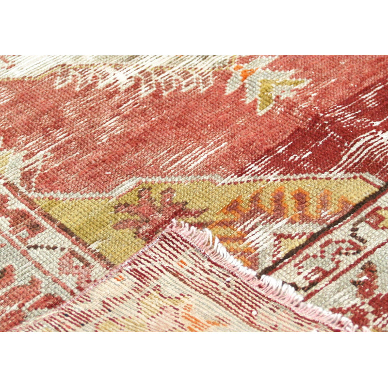 Yastic One-of-a-Kind 2'11" X 4'8" Area Rug