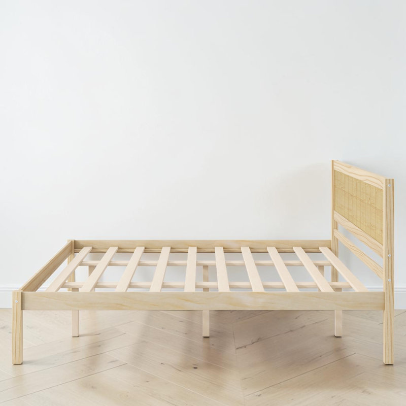 Lit plateforme en bois, tête de lit à panneau vertical, maison de campagne moderne, chambre à coucher, Très grand lit, Chêne