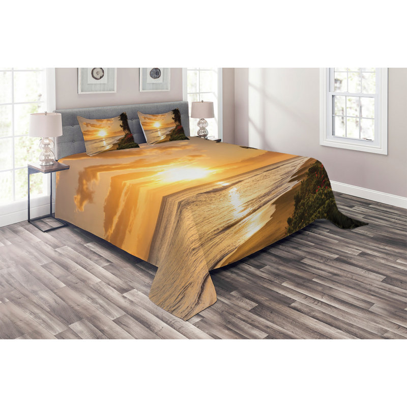 Bunny Coastal Polyester Coverlet
