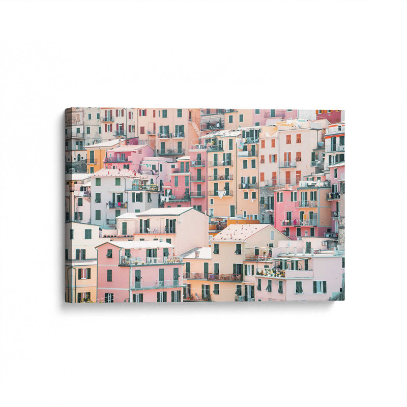 «Pastel Village», reproduction sur toile, Toile tendue, H 20 po x l 30 po x P 1,25 po