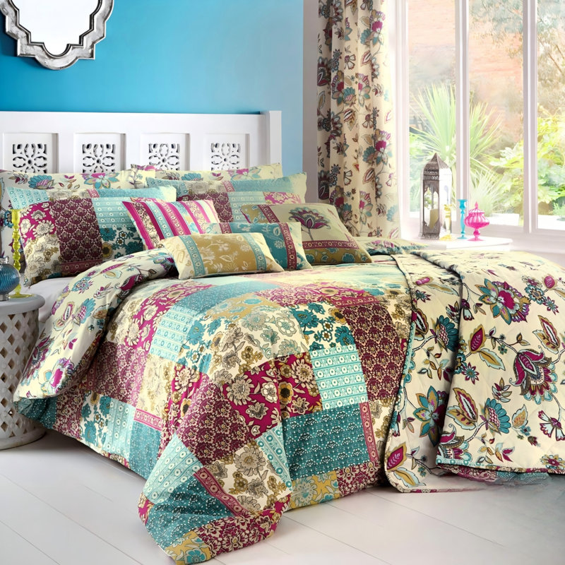 Geometric Duvet Cover Set, Super King Duvet Cover + 2 Pillowcases, Blue Floral