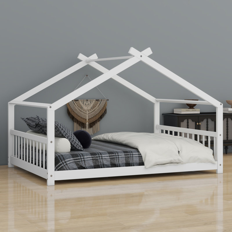 Lit en bois House House