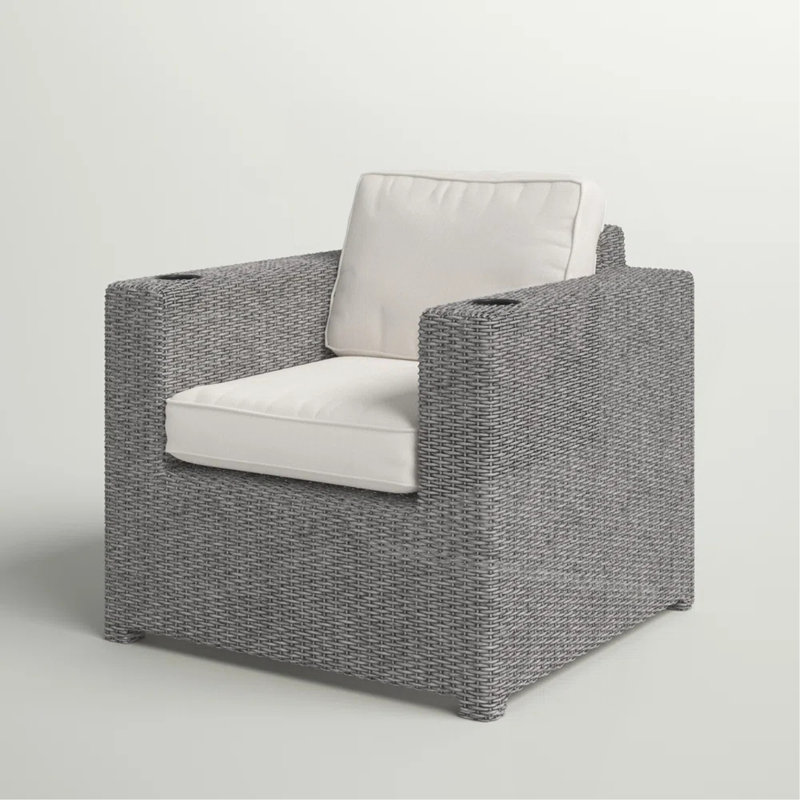 Chaise de patio entièrement assemblée avec coussins