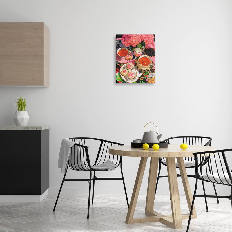 «Rose Hydrangea Tea Party» par Mardell Schuster, H 20 po x l 16 po