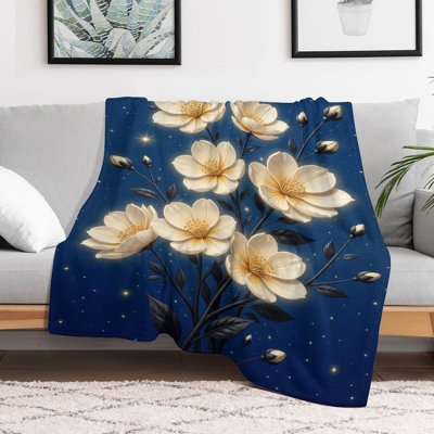 Jeté en flanelle de fleurs blanches Bloomi (1), couverture douce et chaude pour le canapé-lit du salon