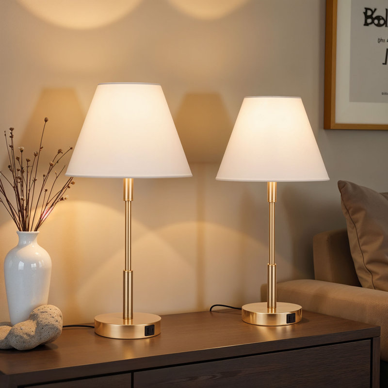 Marlow Lamp with USB Ports