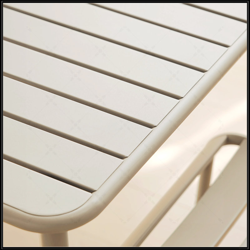Table carrée, Blanc rétro