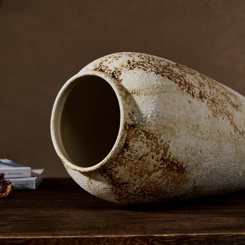 Vase de table texturé en céramique fait à la main de style rustique pour la maison, le bureau, la chambre à coucher et le salon