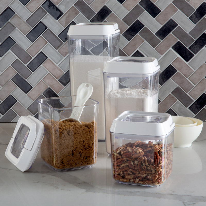Fitzwater 30.43oz. Food Storage Container