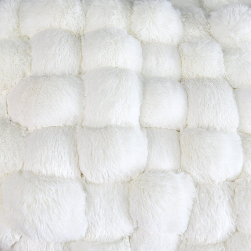 Repose-pieds Deya, Fausse fourrure de lait de coco