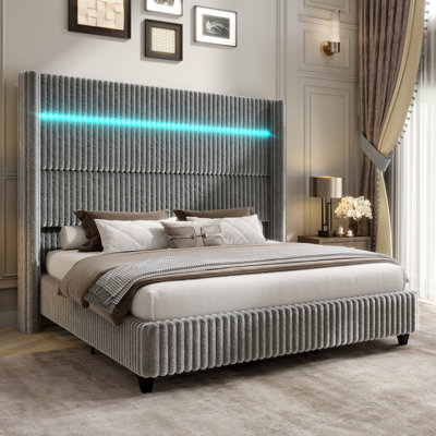 Grand lit à oreilles en fausse fourrure de 60 po avec lumières DEL et charge USB Shontice