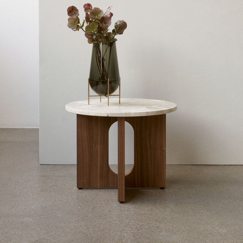 Androgyne End Table, Walnut