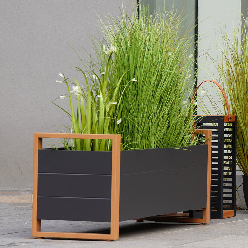 Marria Metal Planter Box, Black