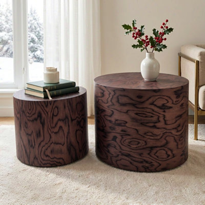 Ensemble de 2 tables basses gigognes rondes, table d'appoint en forme de souche d'arbre, sans assemblage, table d'appoint rustique à grain de tourbillon naturel pour le salon, décor de maison de campagne moderne Wabi-Sabi, pommeau brun