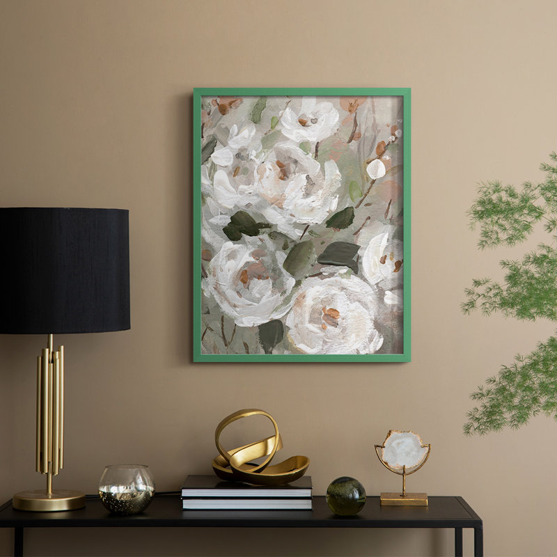 Whitese Blush Garden Framed Print - Solid Wood, H 30 po x l 24 po, Vert