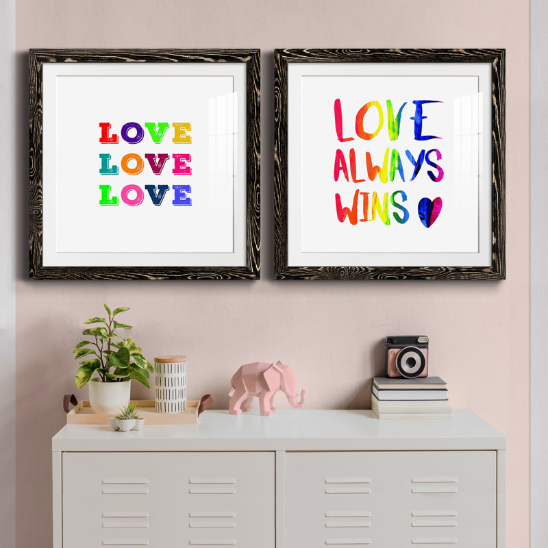 «Love Love Love», ensemble de 2 encadrements d'art textuel, H 27,5 po x l 55 po x P 1,5 po, Cadre noir