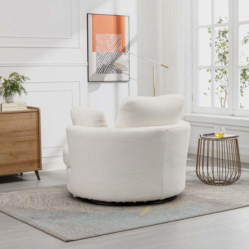 Fauteuil demi-tonneau pivotant rembourré Cenie, Sherpa ivoire