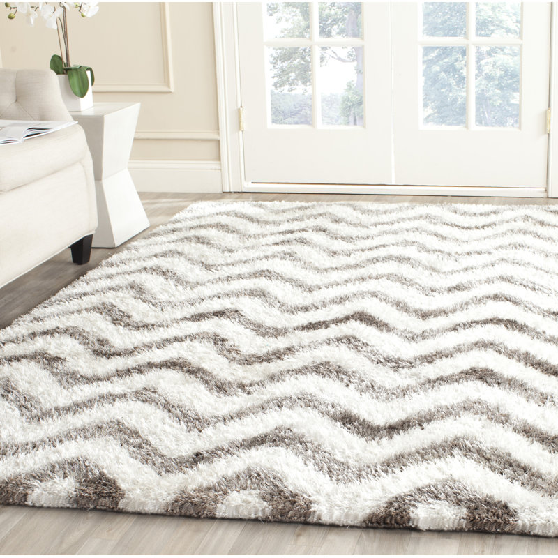 Carignan Chevron Cotton Hand Woven Area Rug, Rectangle 61 x 91 cm