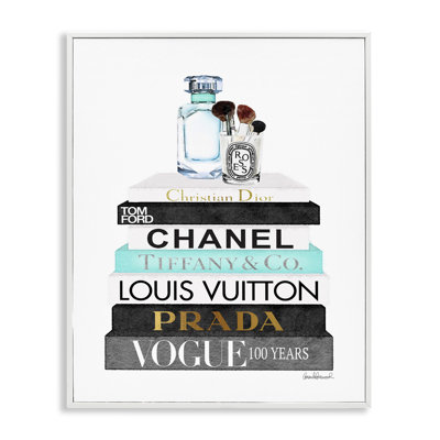 Pile à livres - Brosses à parfums glamour - Publicité sur bois