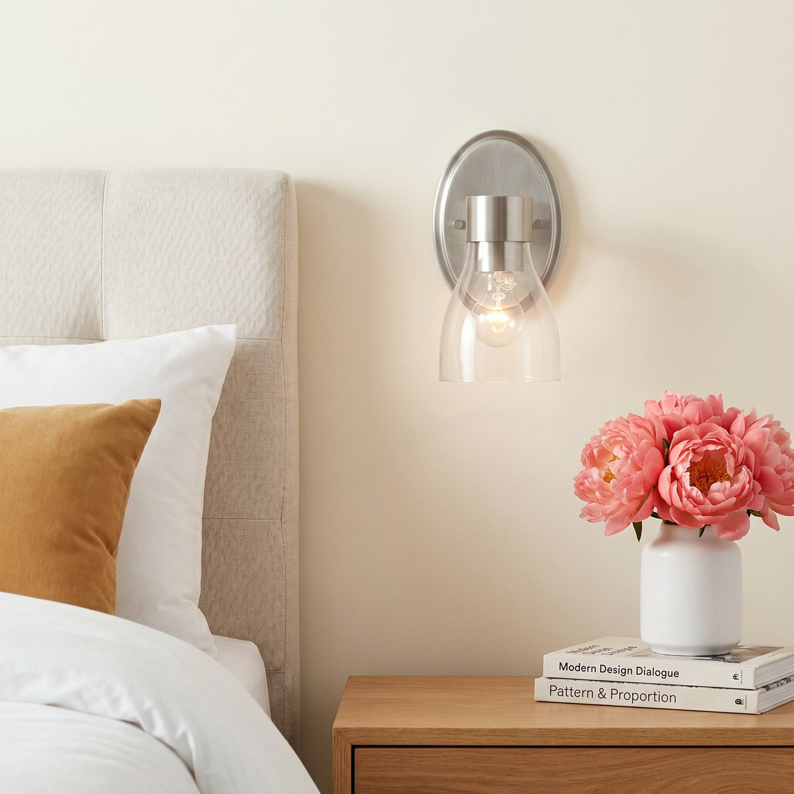 Jessa Single Light Dimmable Wallchiere, Brushed Nickel