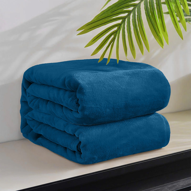 Ultra-Soft Fleece Blanket - Plush Warm Bed & Sofa Throw for All-Season Comfort, Double (150cm x 200cm), Teal