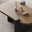 Table basse en bois massif au design rétro