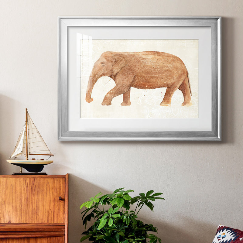 Éléphant sagesse II, reproduction encadrée de qualité supérieure - prête à être accrochée, Cadre argenté, Blanc
